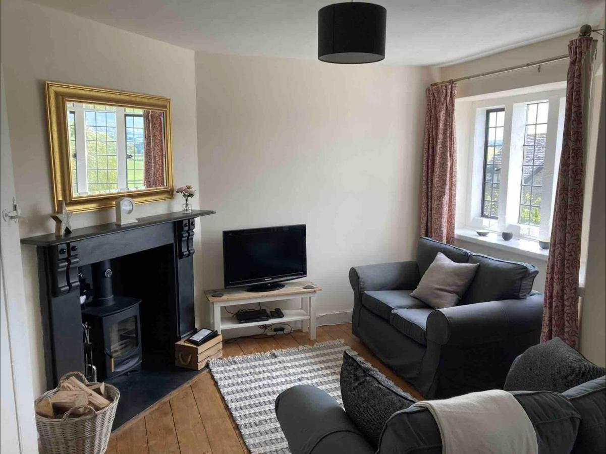 Cosy Arts & Crafts Cottage With Stunning Views Brecon Exterior photo